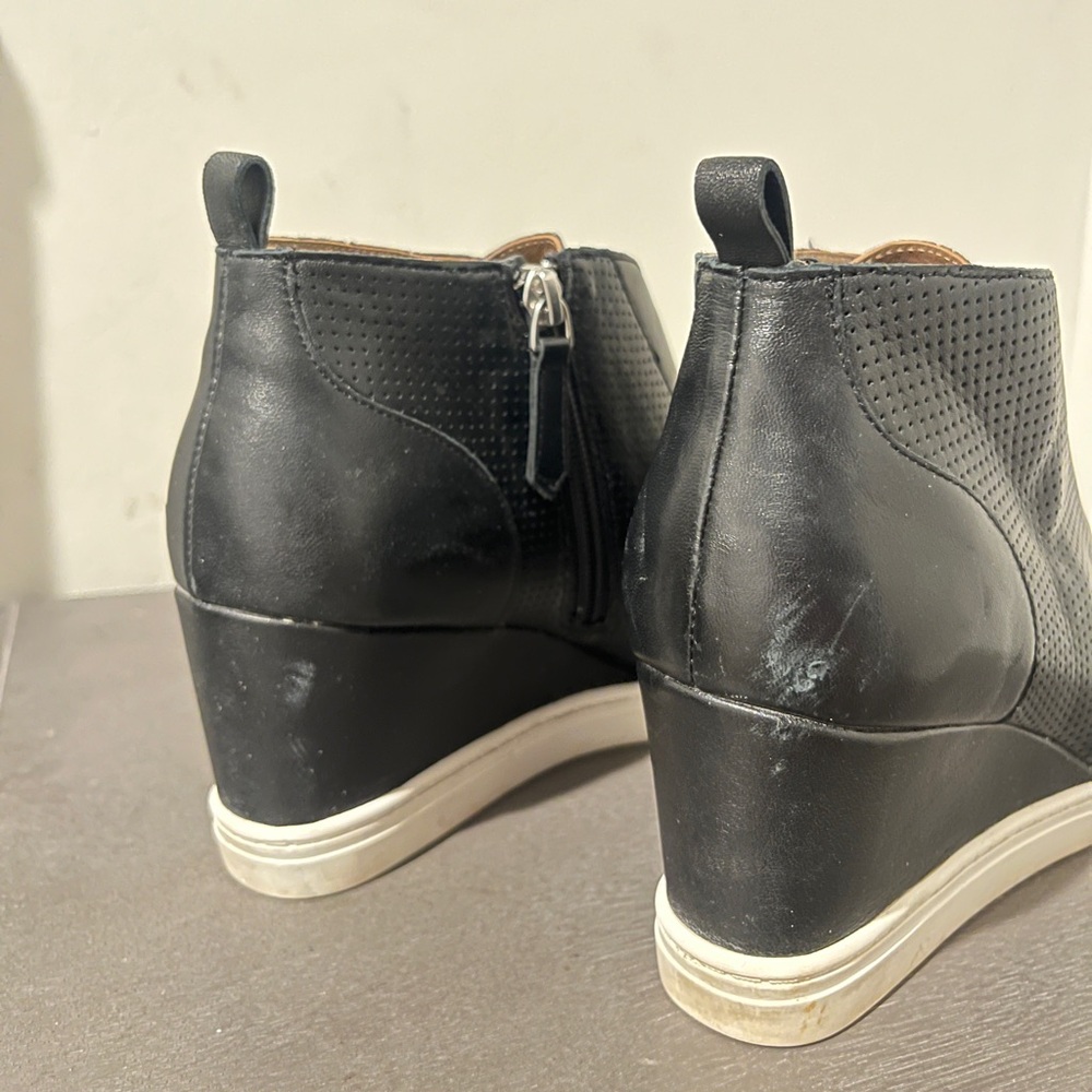 Linea Paolo Black and White Felicia Wedge Sneaker Shoes Size 7.5 - Picture 9 of 12